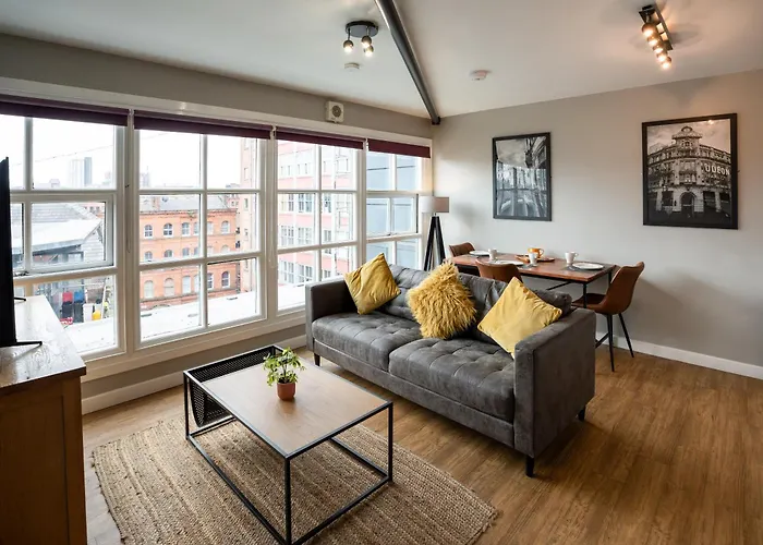 High Street Town House Aparthotel Manchester